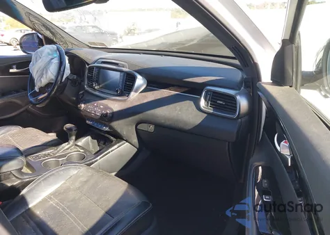 2017 Kia Sorento 3.3L Sxl z USA, uszkodzony, nr VIN 5XYPKDA5XHG303898